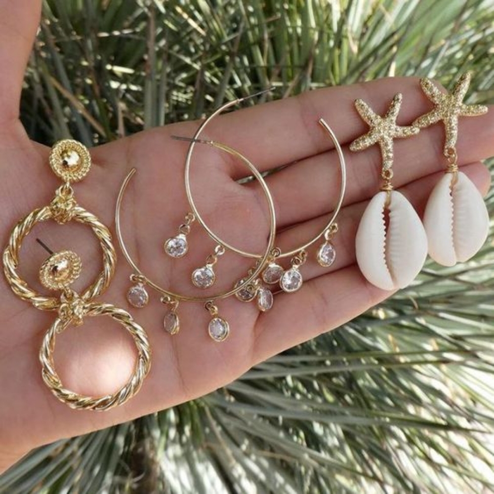 Set of 3 pairs of earrings